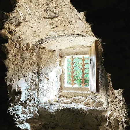 Cal Robusto, In Masia With Horses Apartment
