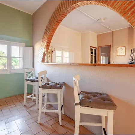 Cal Robusto, In Masia With Horses Apartment